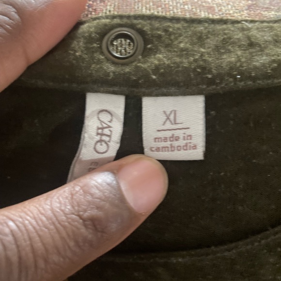 Olive and cream top and skirt bottom match - Picture 3 of 4